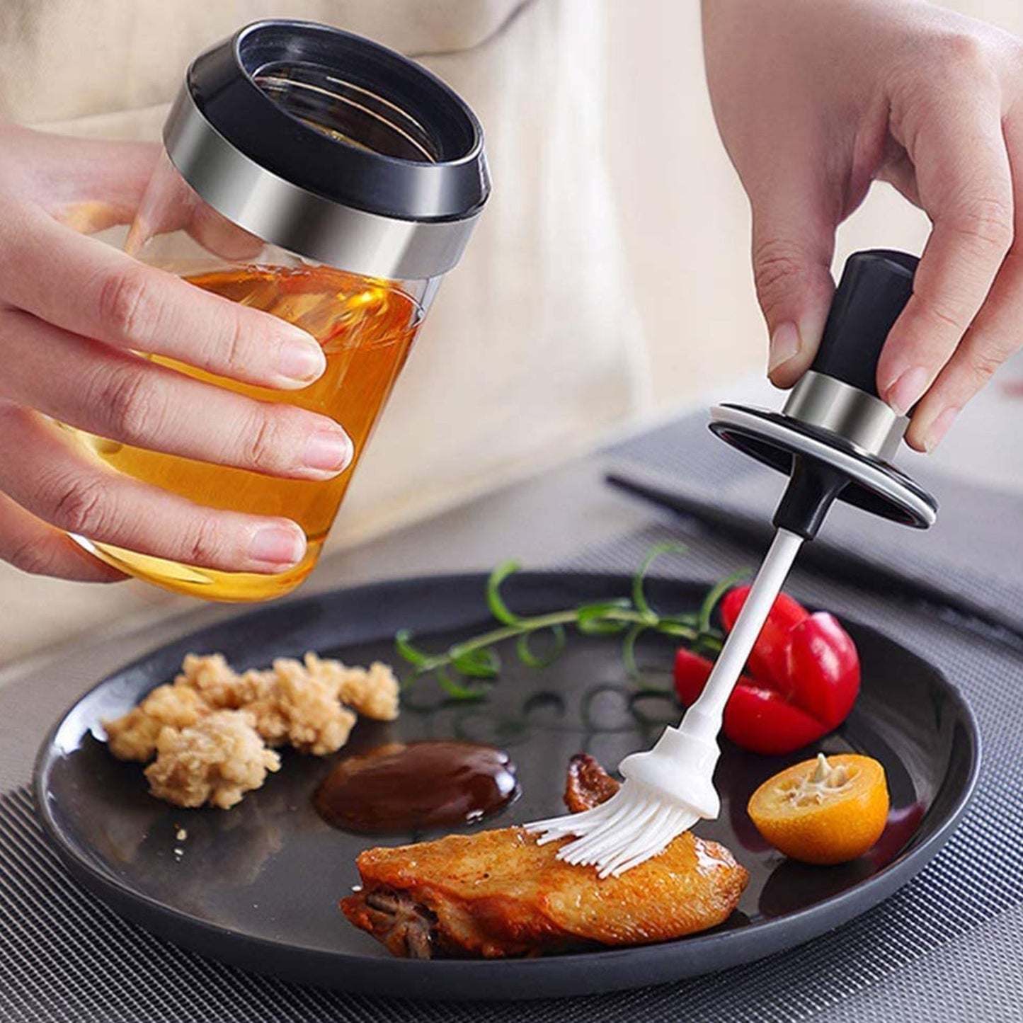 Clear Glass Oil Dispenser Bottle with Integrated Silicone Basting Brush (250ml Approx)
