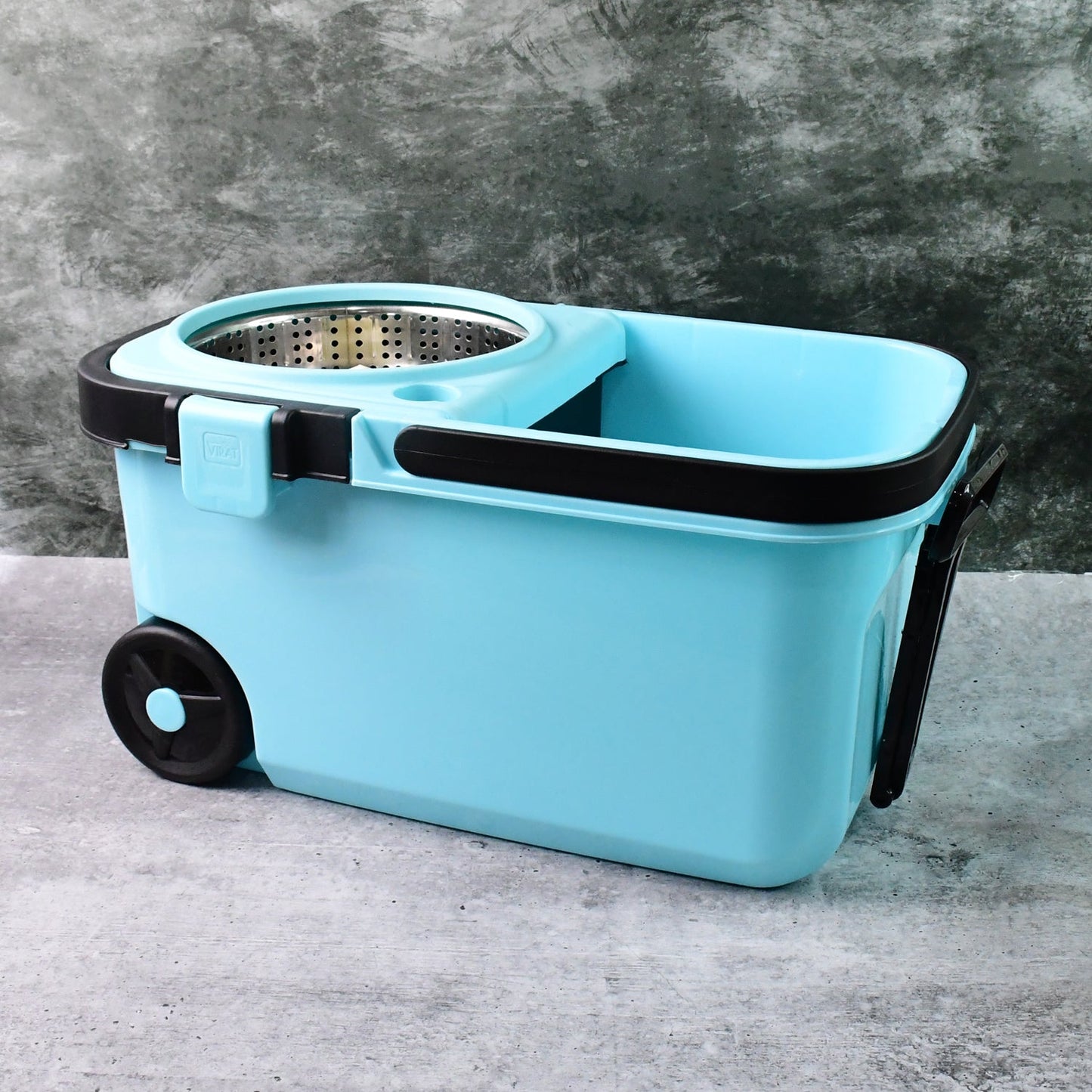 Super Absorbent 360�� Rotating Spin Mop