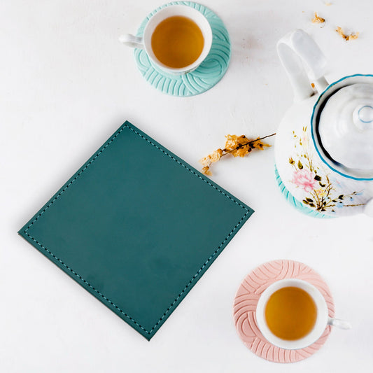 Square Leather Tea Coaster Set ��� Durable Dining & Coffee Table Decor