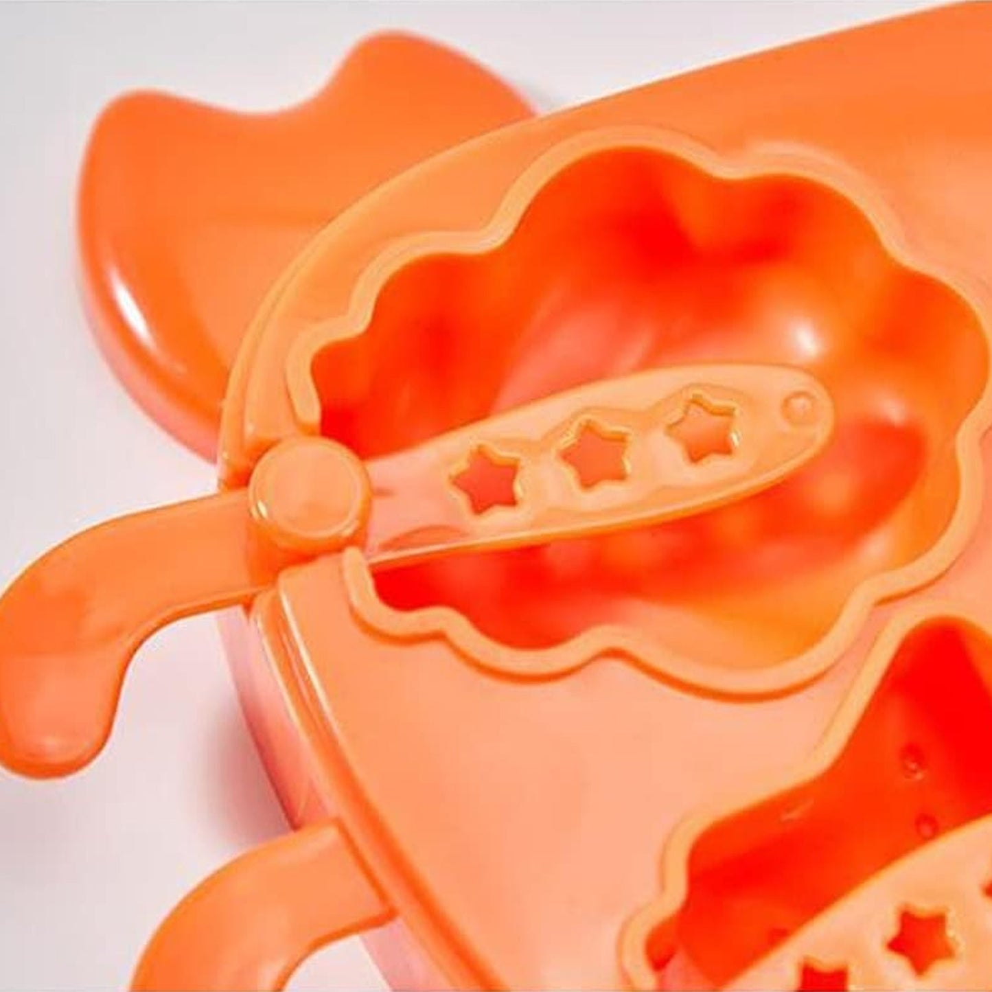 Crab Ice Mold ��� Silicone Ice Cream & sicle Mold for Kids