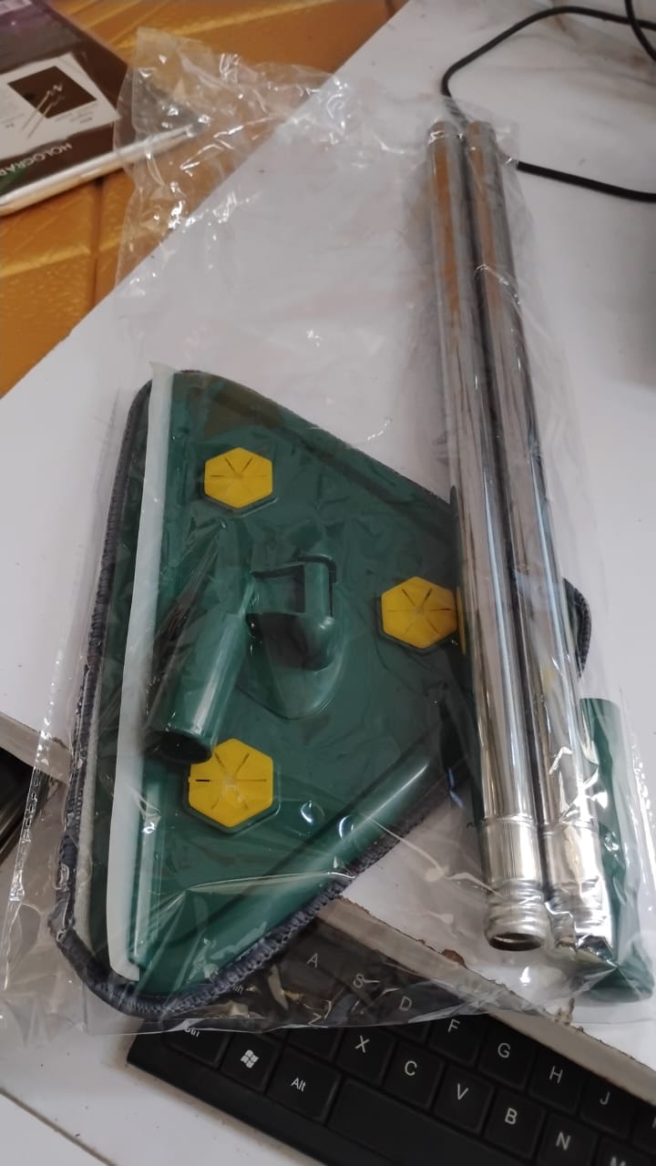 2-in-1 Extendable Triangle Mop ��� Retractable, 360�� Rotating, Telescopic & Reusable Mop He