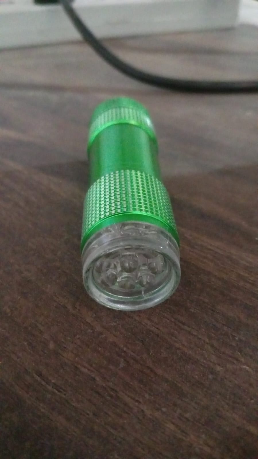 Super-Bright Mini 9 LED Bulb Pocket Torches - Small Torch Flashlight for Camping, Hiking, DIY, Travelling, Outdoors and More��3 Battery operated (Battery not included / 1