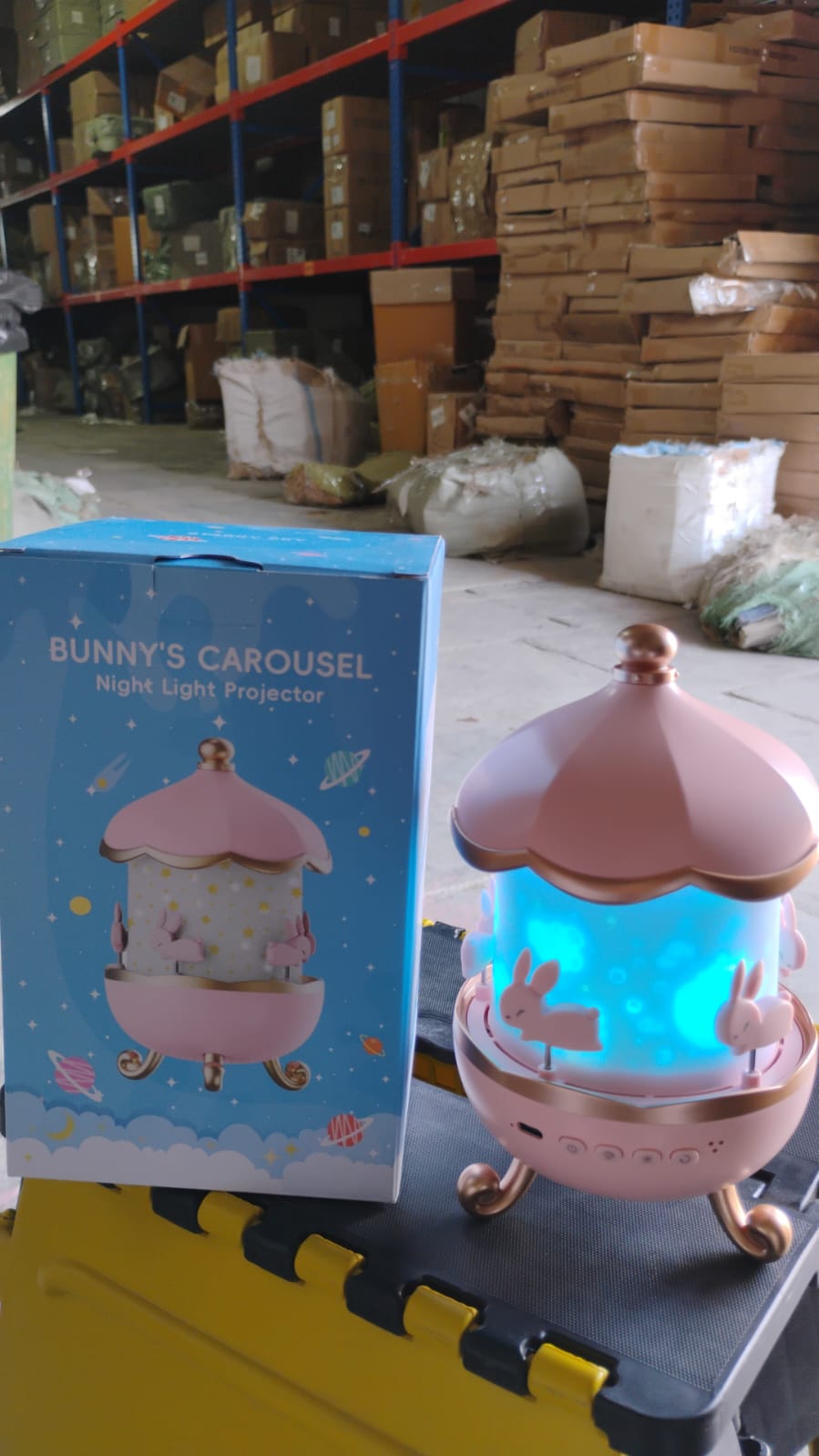 Bunny���s Carousel Rotating LED Night