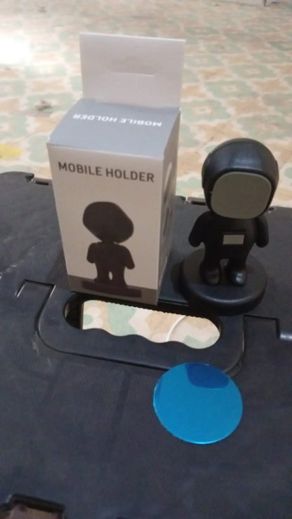 Cartoon Astronaut Magnetic Mobile Phone Holder ��� 360�� Rotating Car Mo