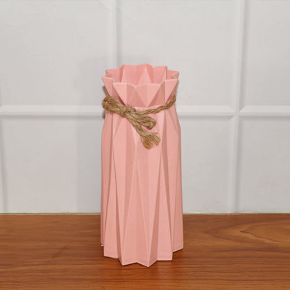 Small Decorative Flower Vase for Home D��cor (1