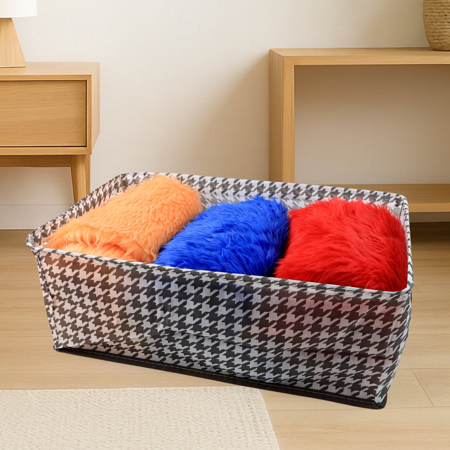 Cloth storage baskets, closet storage bins (42��28