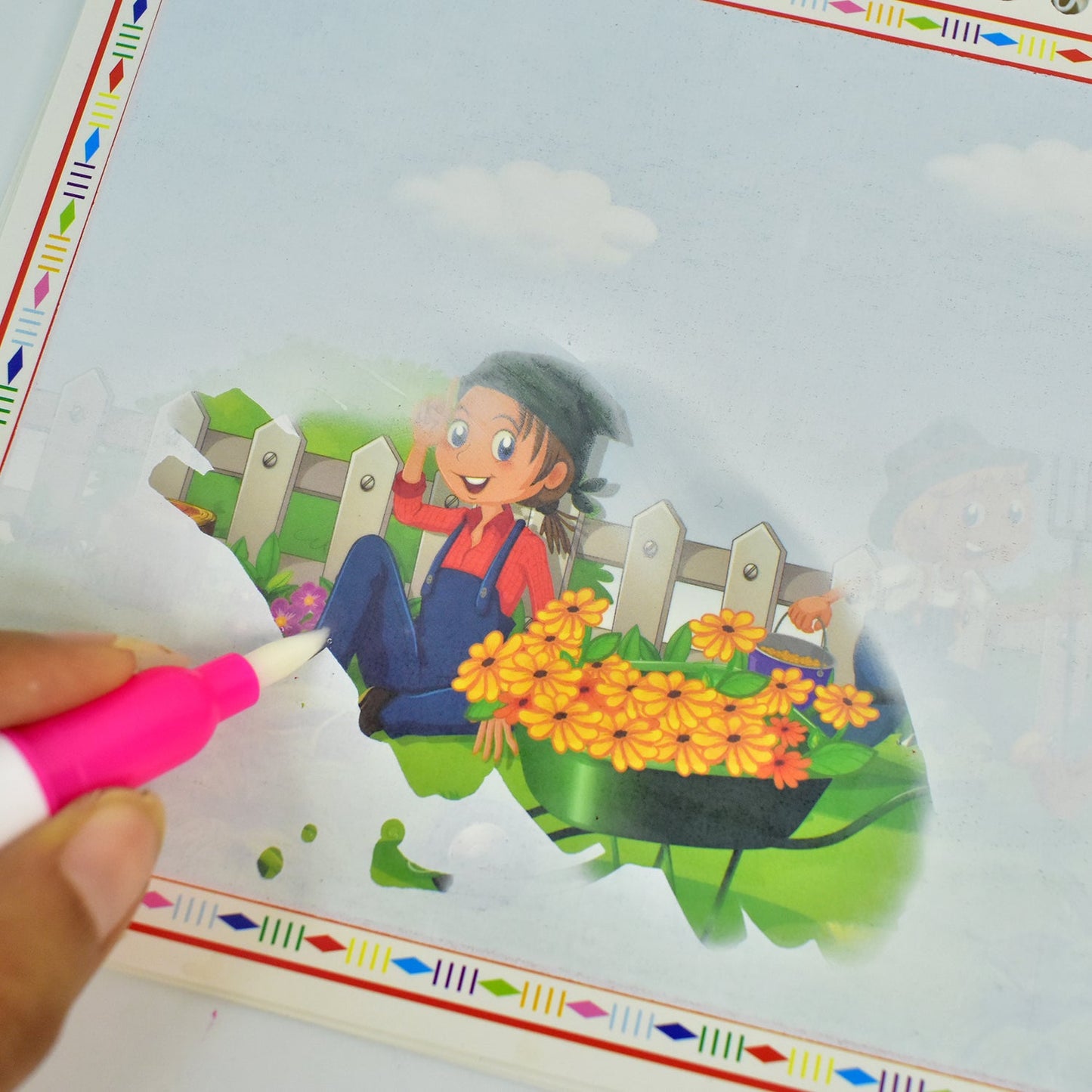 Children���s Holiday Activity Wate