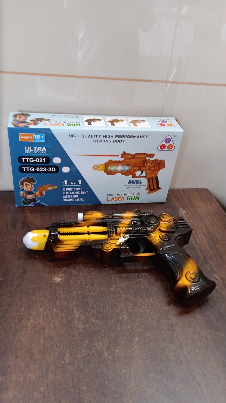 TTG LED Laser Gun Toy ��� Battery Operated Space Blaster with Flashing Lights & Sound (