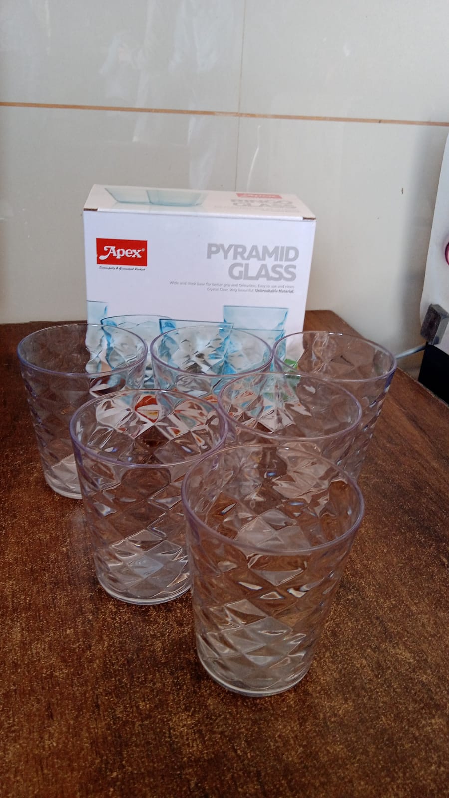 Apex Pyramid Design Unbreakable Plastic Glass ���