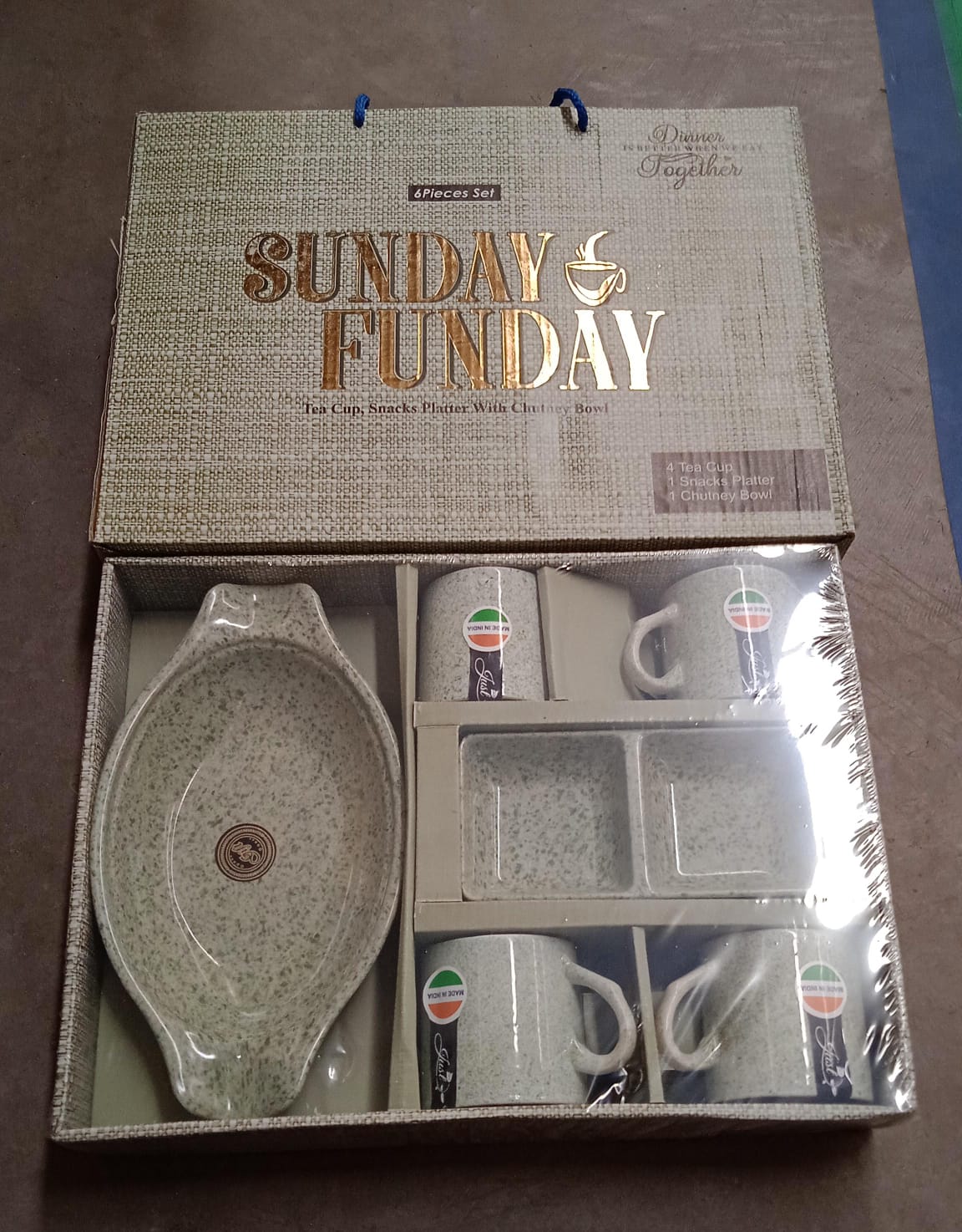 Sunday Funday 6-Piece Tea Set ��� Platter & Dua