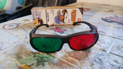 Stylish UV-Protected Sunglasses for All-Day Comfort ��� Perfect for Any Light!