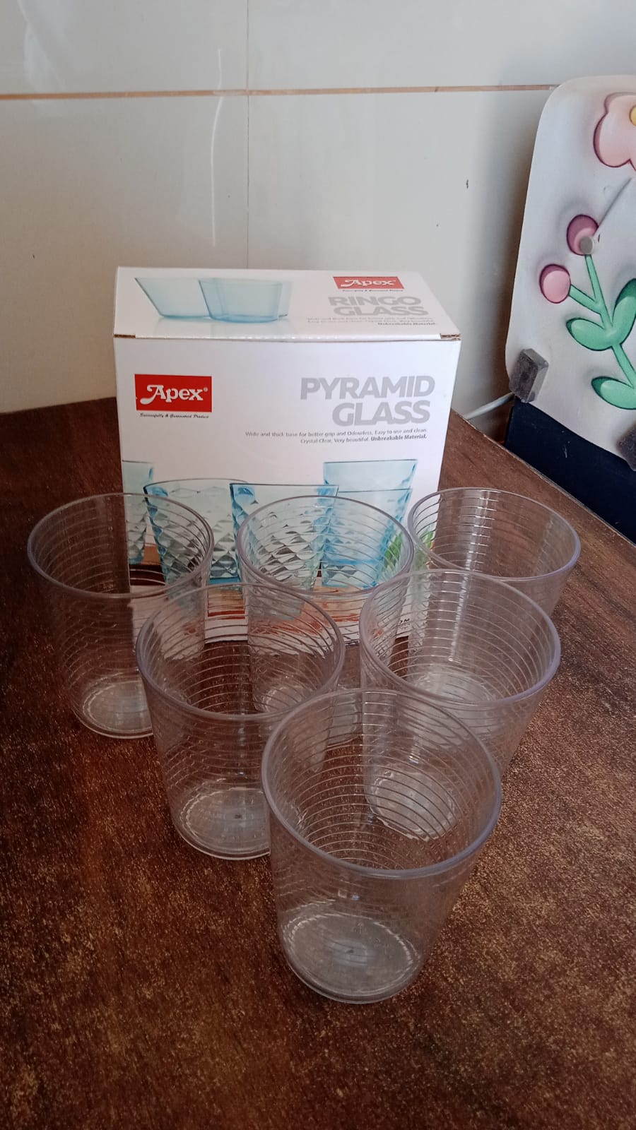 Apex Pyramid Ringo Plastic Glass ��� 300ml Approx | Durable, Crystal-Clear T