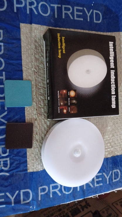 8 LED Night Lights With USB Charging & Double-Sided Adhesive Pads��(1
